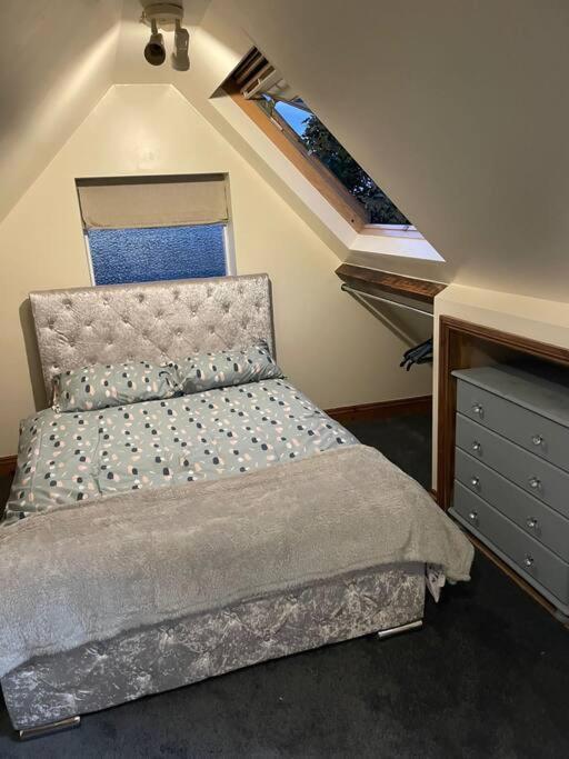 3 Double Bedroomed Flat, Acton. London, Uk Esterno foto