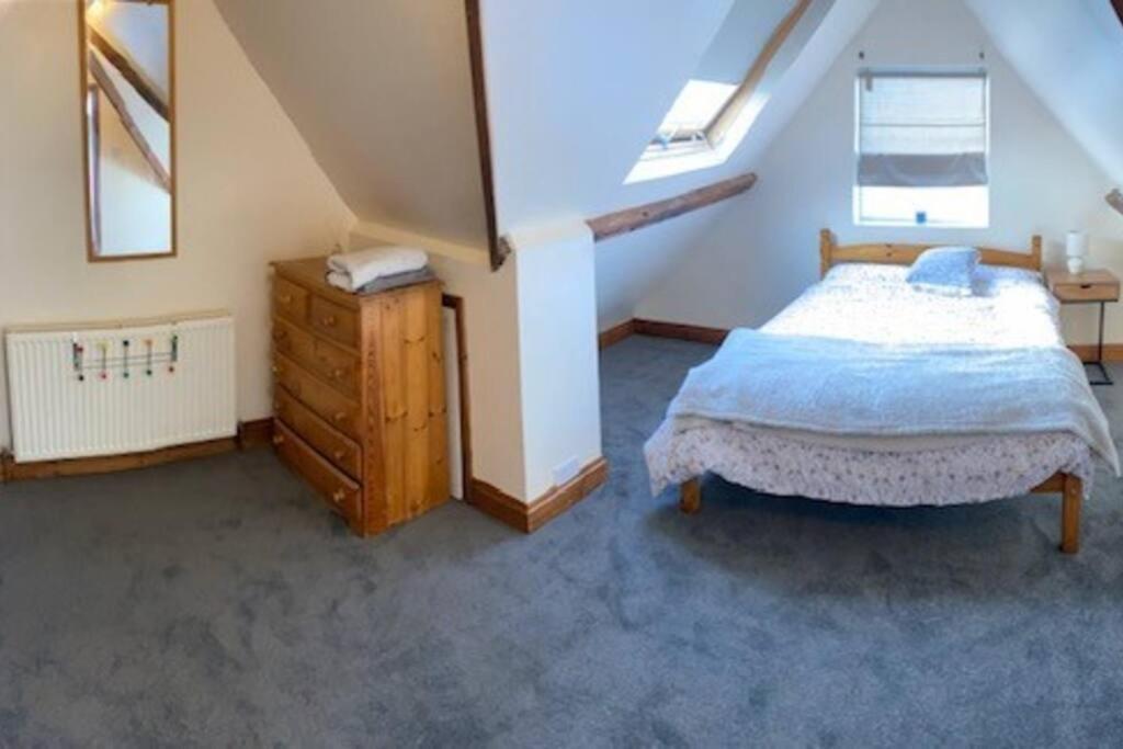 3 Double Bedroomed Flat, Acton. London, Uk Esterno foto